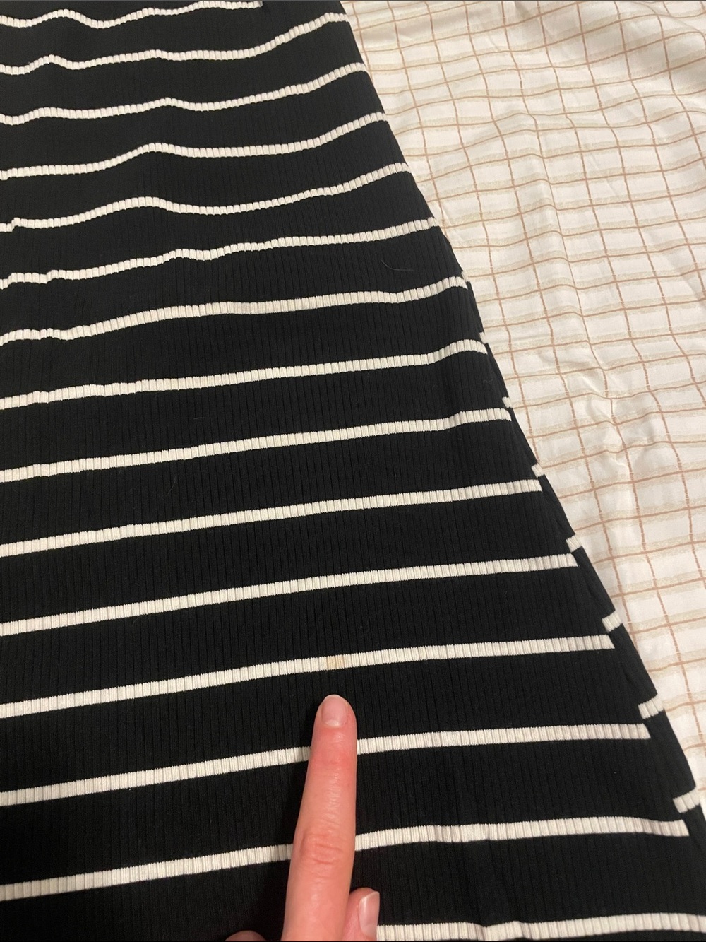 Reformation Ribbed Mini - Picture 7 of 7